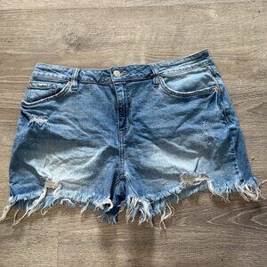 YMI Jean Shorts with Distressed Hem Size 13 x 31